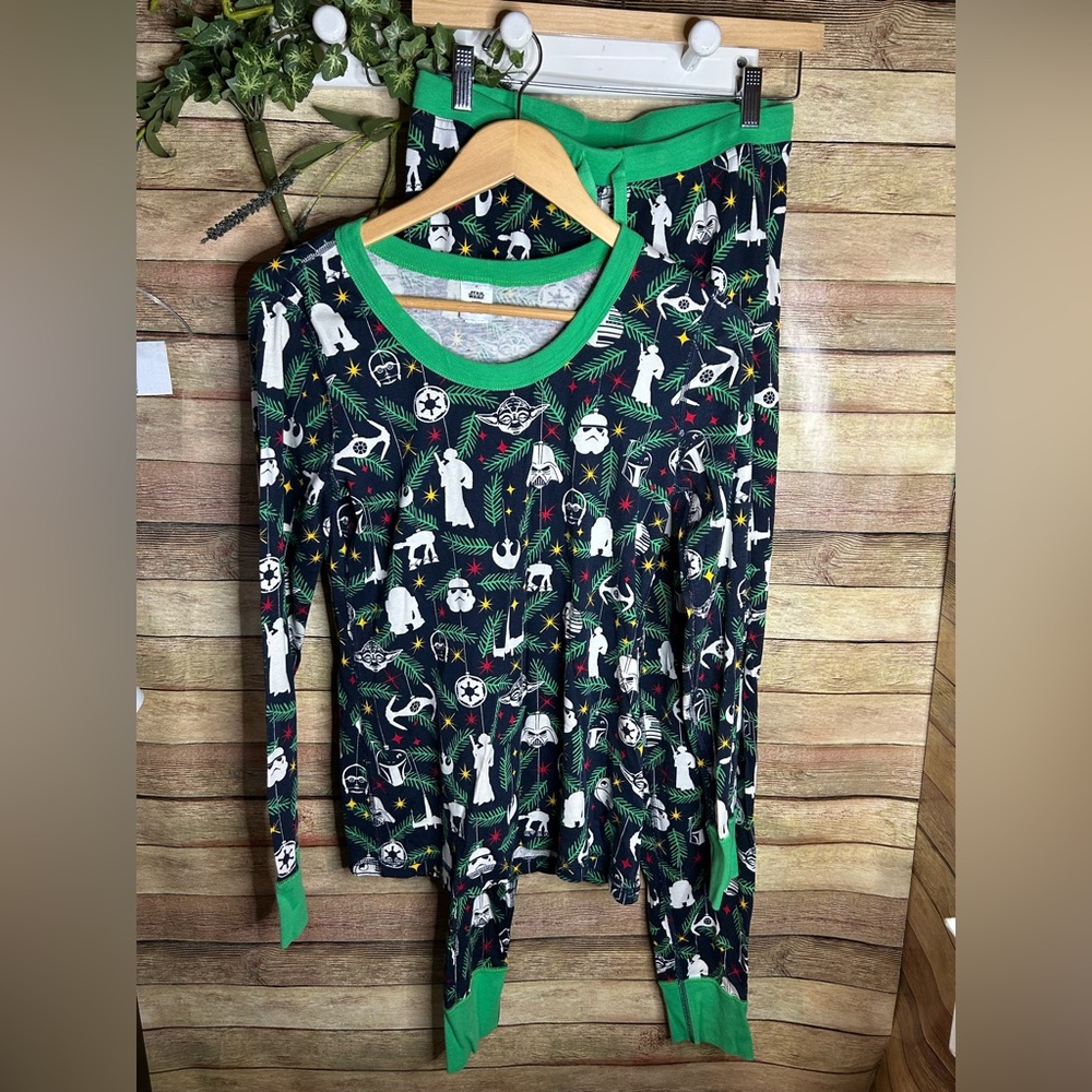 Hanna Andersson Adult Star Wars  Christmas Pajamas Size Medium